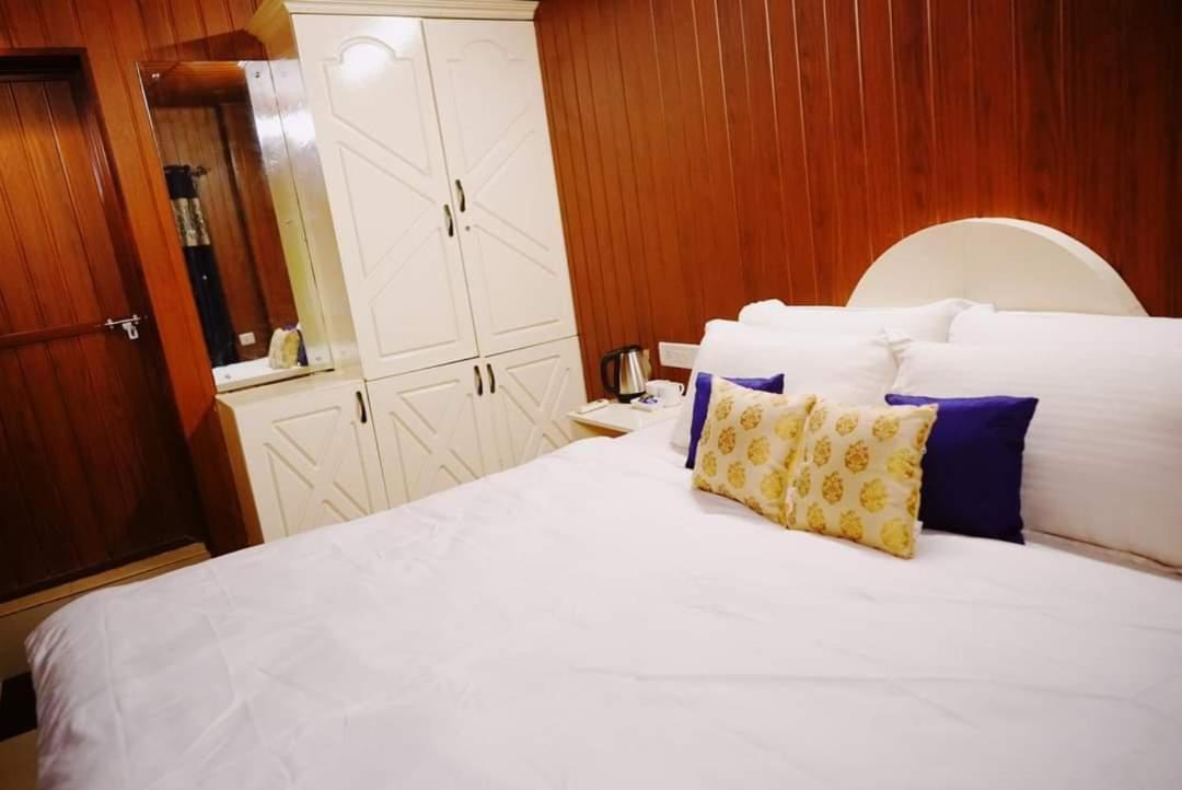 Fort Bridge View Kochi Екстер'єр фото
